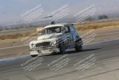 media/Oct-01-2022-24 Hours of Lemons (Sat) [[0fb1f7cfb1]]/10am (Front Straight)/